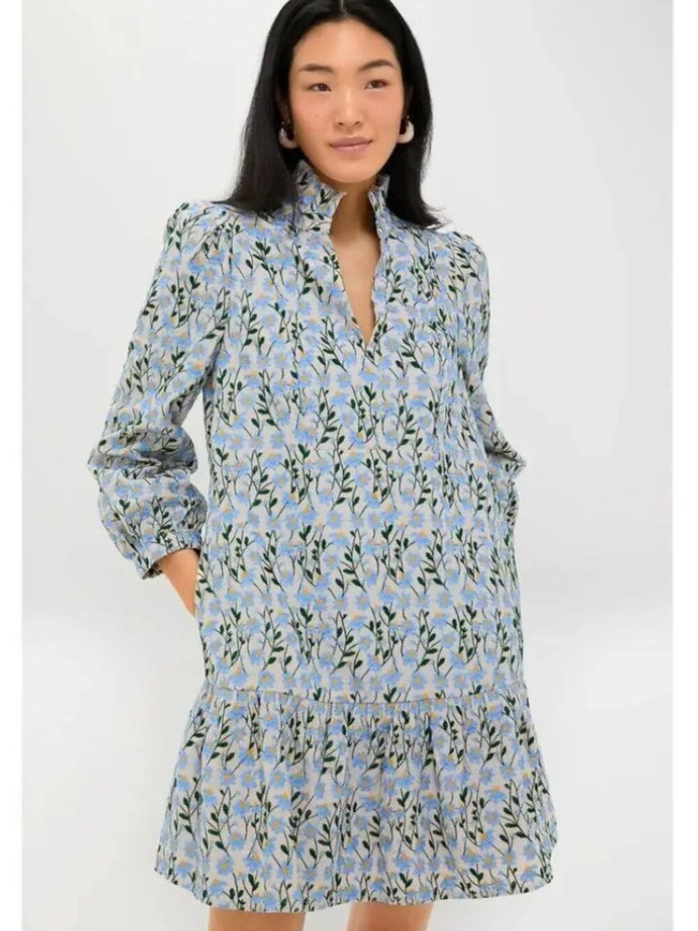 Tuckernuck Blue Daisy Embroidered Palmerston Mini Dress Size M Ruffle Collar